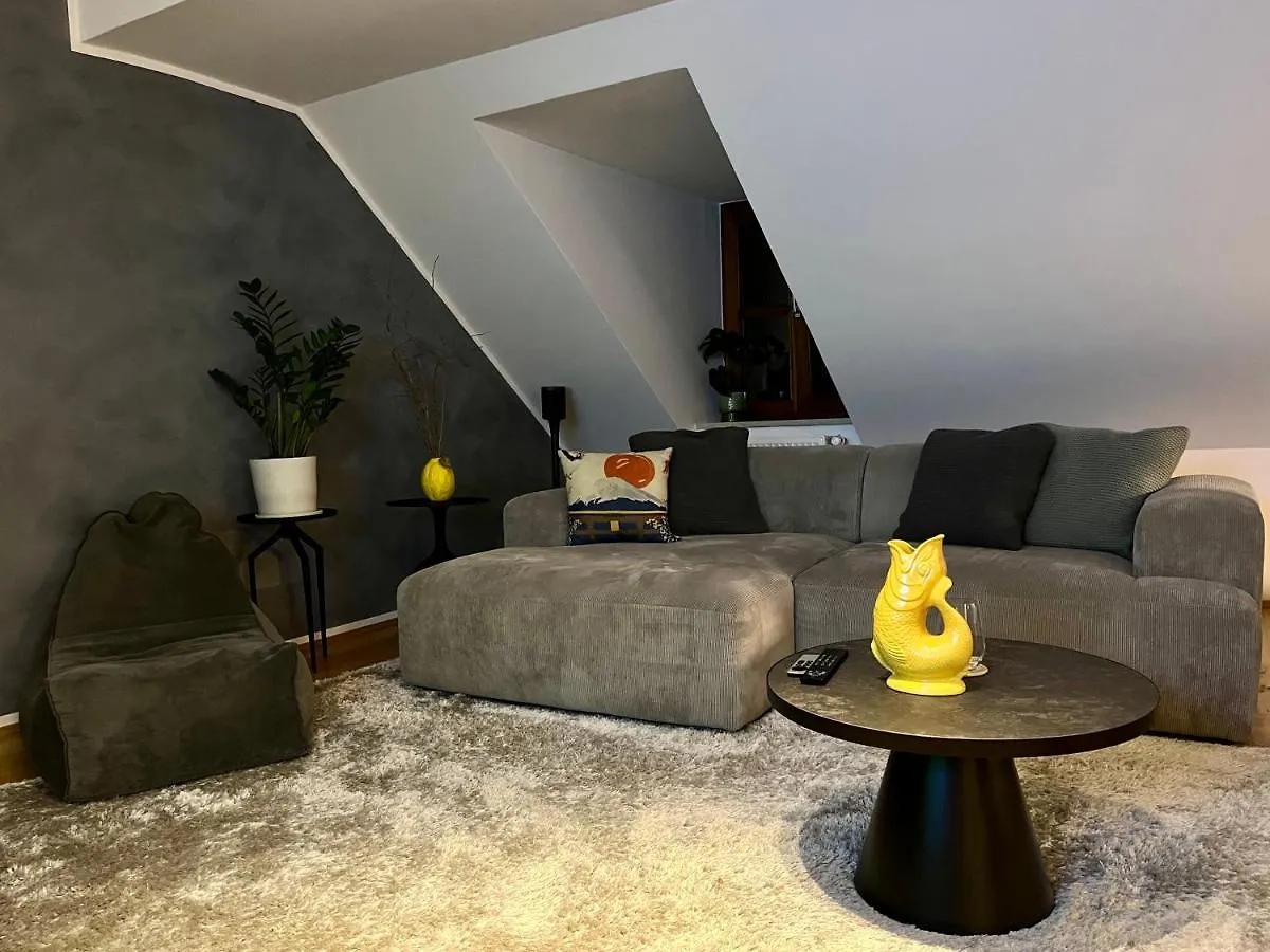 Modern City Center Apartment Munich