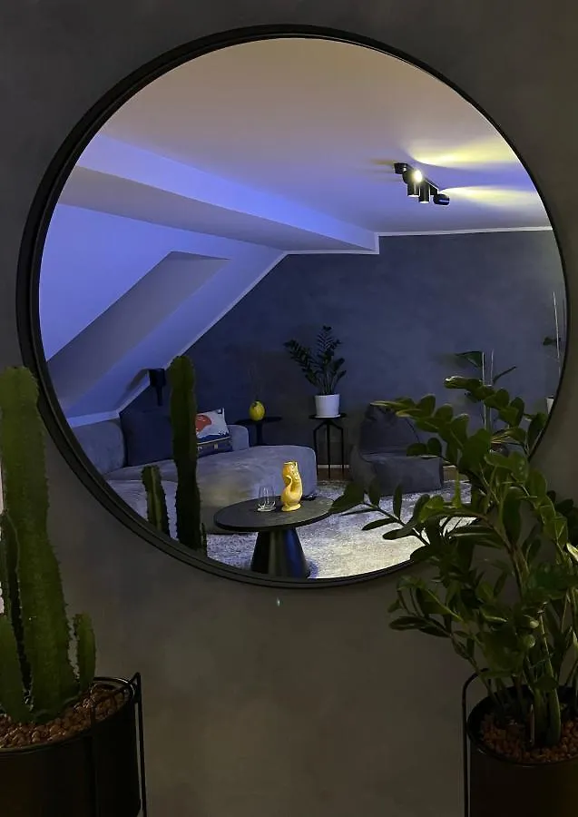 Modern City Center Apartment Munich
